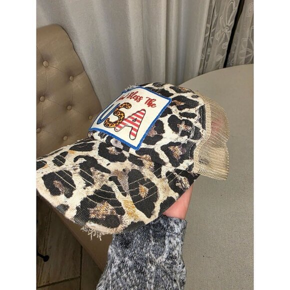Leopard Print God Bless The USA Distressed Trucker Hat With Mesh Back - Picture 10 of 11
